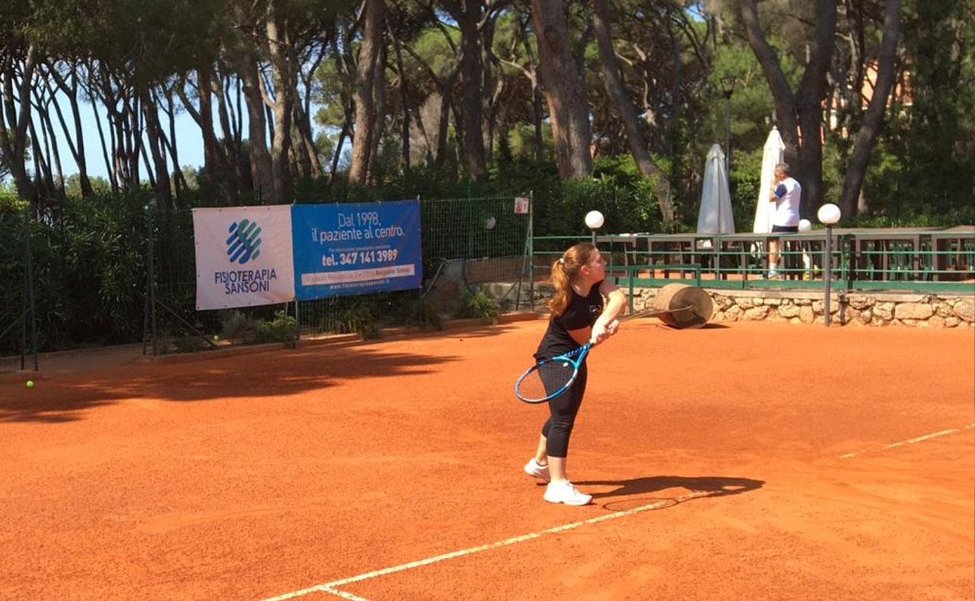 Individual Tennis Lessons in Tuscany